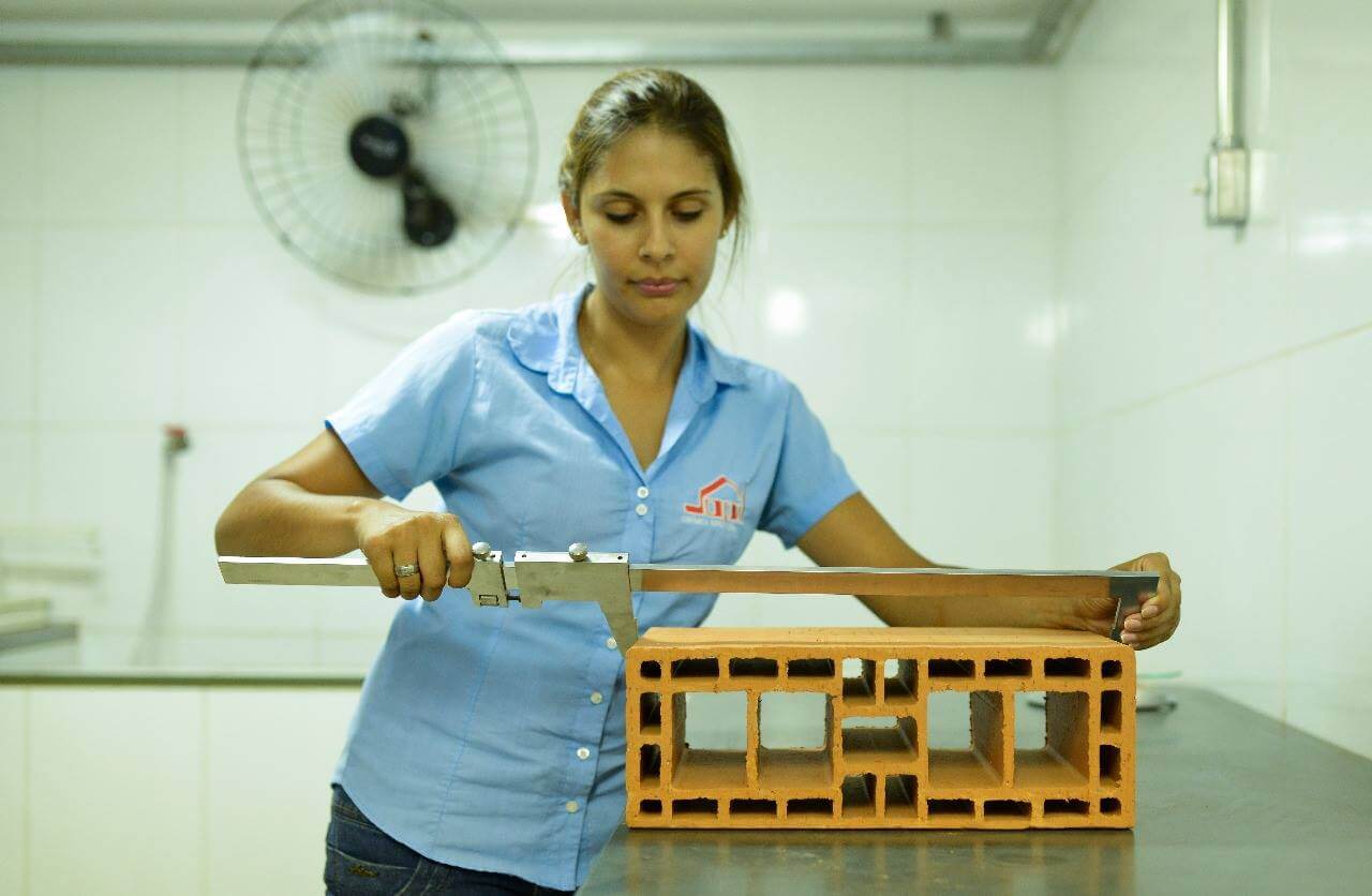 JBJ Canaletas de Concreto, Tijolos e Telhas em Ribeirão Preto, SP