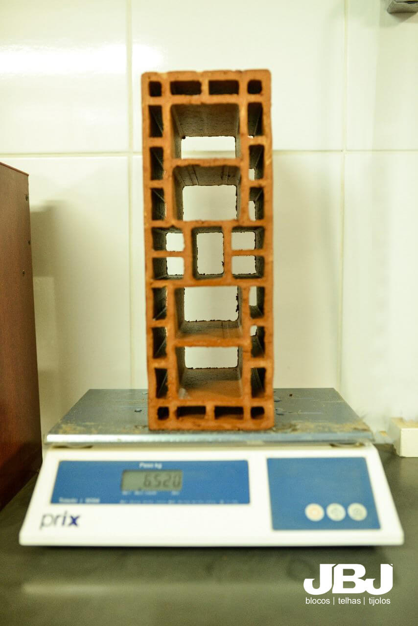 JBJ Canaletas de Concreto, Tijolos e Telhas em Ribeirão Preto, SP