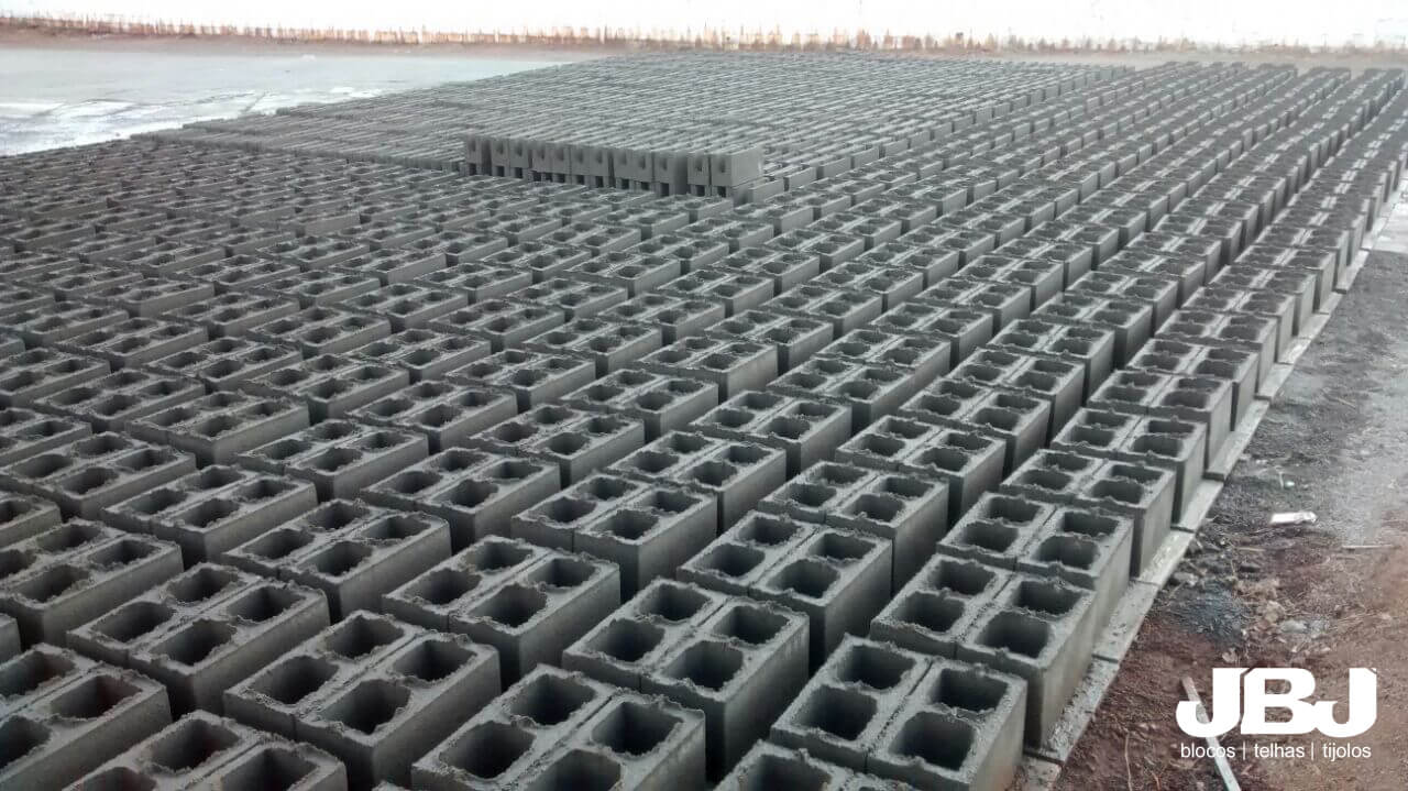 JBJ Canaletas de Concreto, Tijolos e Telhas em Ribeirão Preto, SP